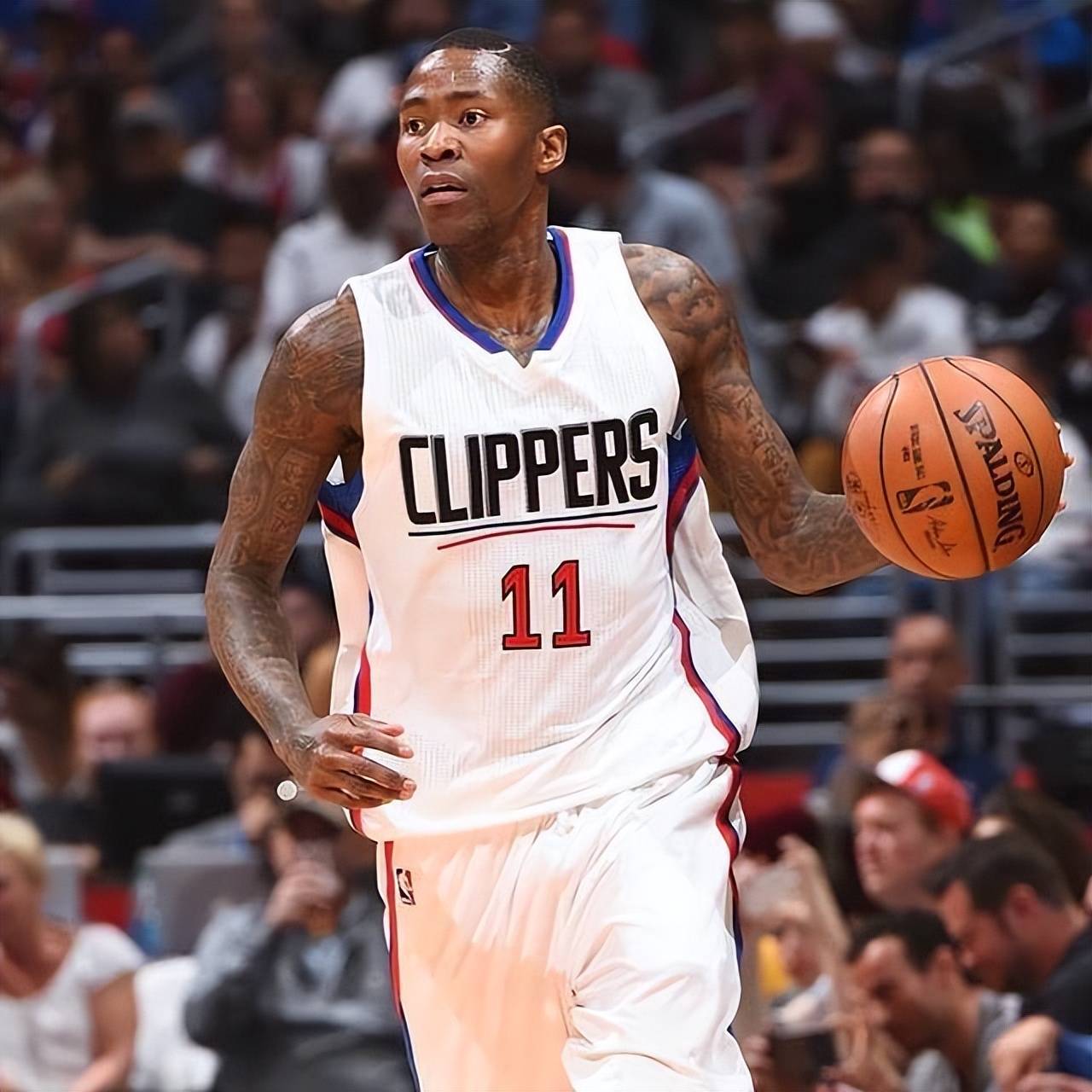 并不等于团 并不等于团